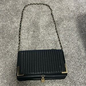 Bebe purse
